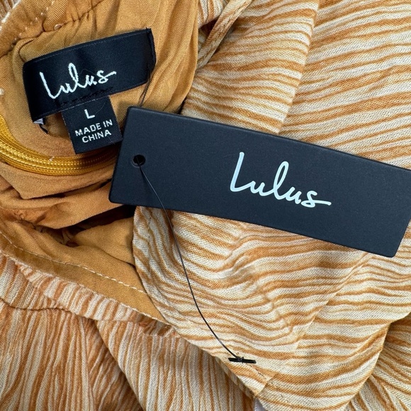 Lulus Downright Darling Striped Tiered Skirt Halter Mini Dress Womens Size L NWT - Picture 3 of 13